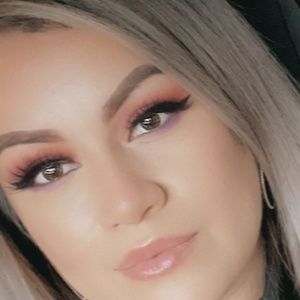 Meet your Posher, Sonia